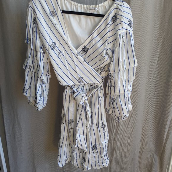 Club Monaco Floral Wrap Dress - Picture 1 of 5